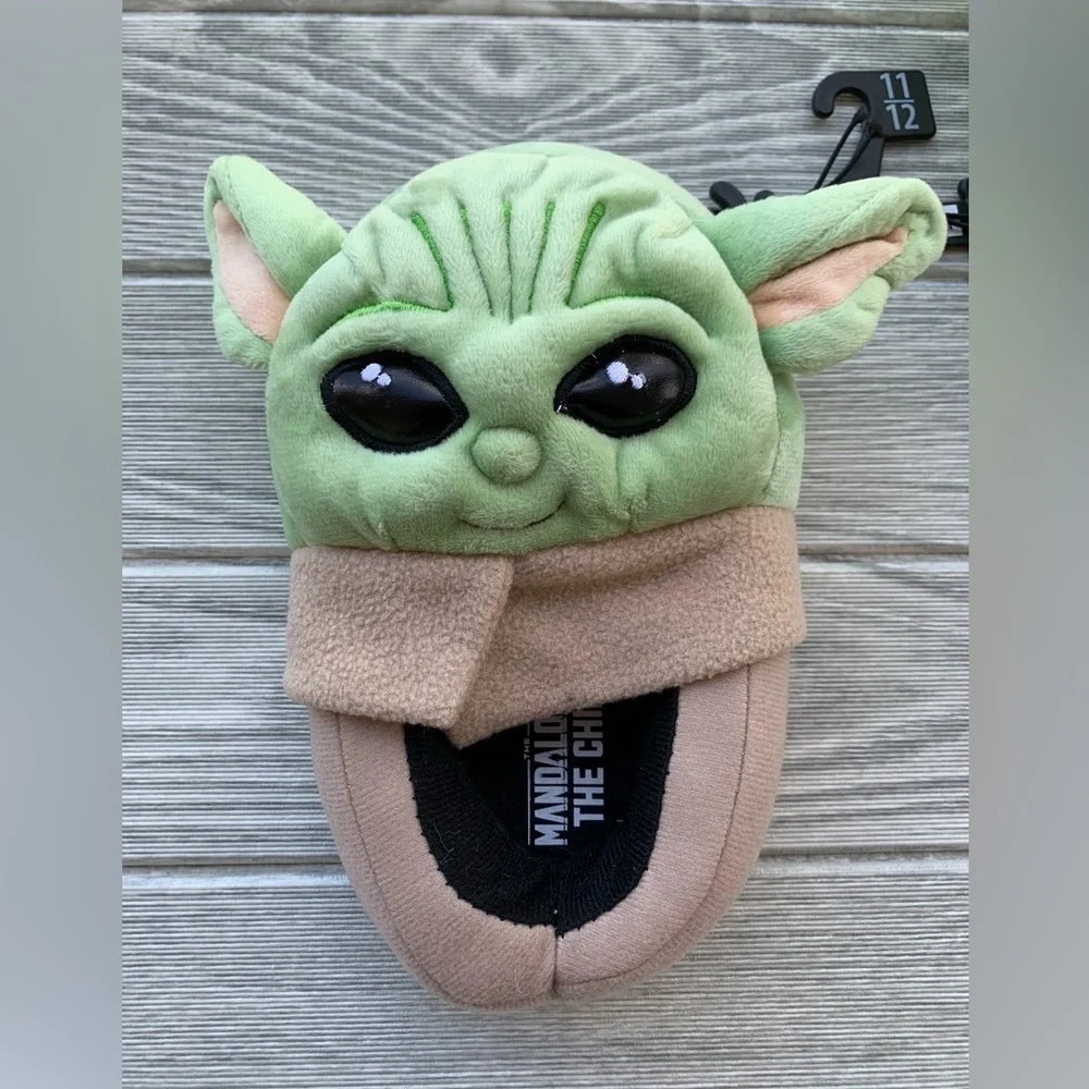 Star Wars The Mandalorian Grogu Youth Boy's Slippers